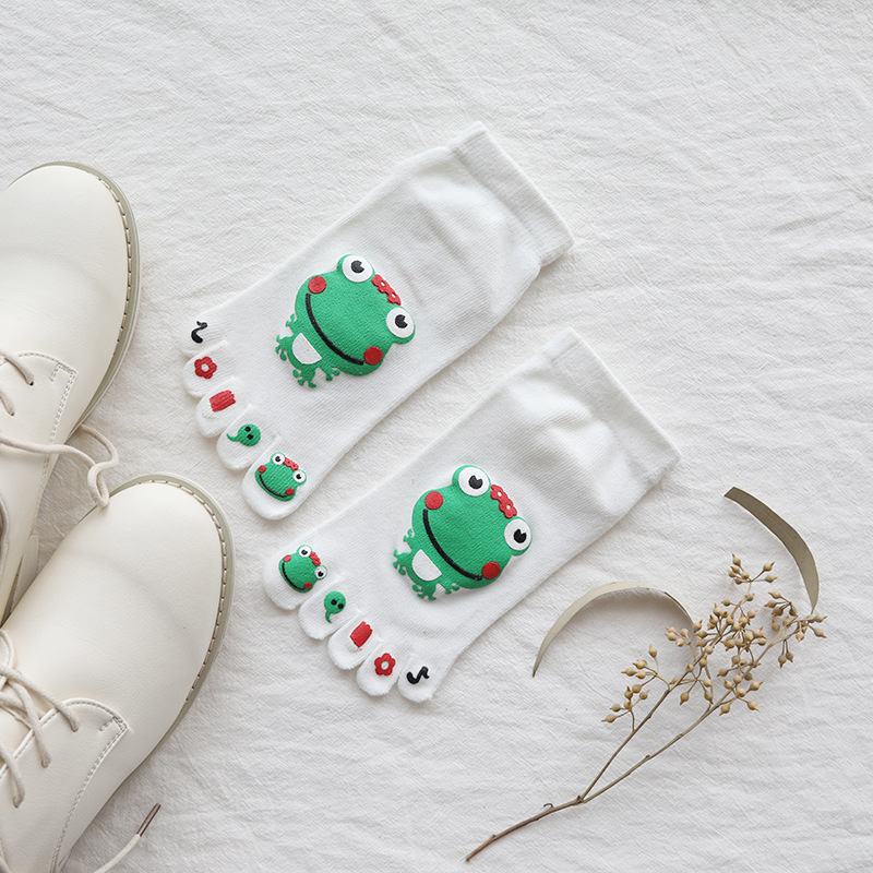 Ultra Low-cost All-cotton Socks Toe Socks Japanese Female Cotton Spring And Autumn Big Boy Cartoon Frog Toe Socks